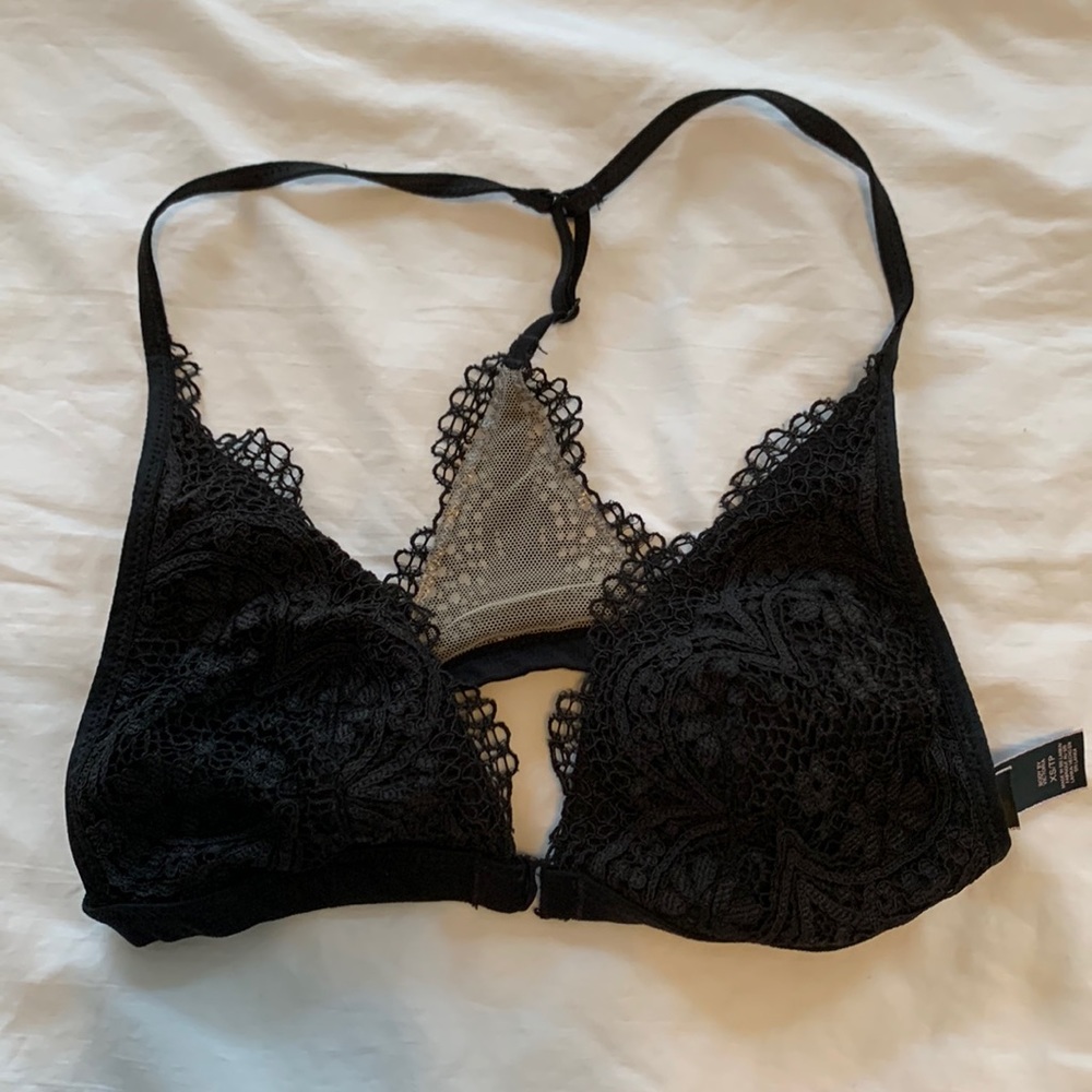 Victoria's Secret Sexy Lace Bralette Bra NWOT